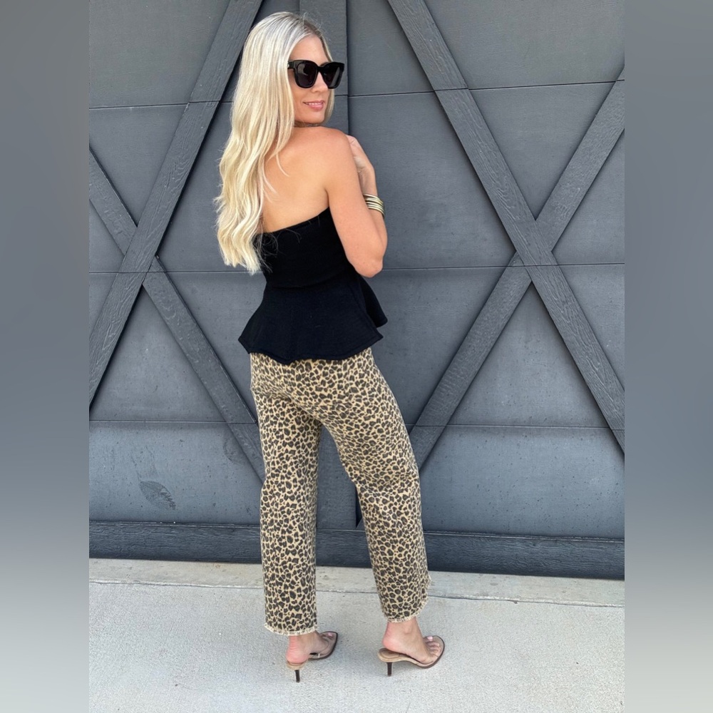 Leopard Print Mid Rise Flare Jeans - Picture 5 of 10